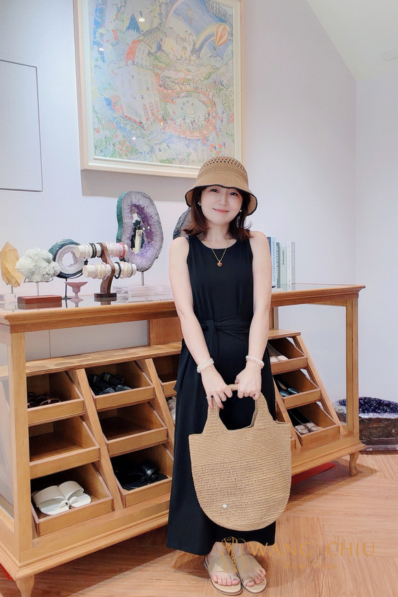 WANG CHIU 麻豆照